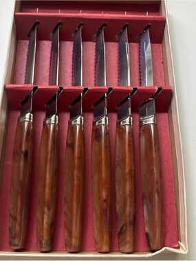 Set of 6 Vintage Regent Sheffield Marbleized Serrated Stainless Steak Knives
